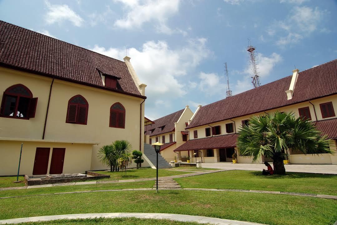 Benteng Port Roterdam
