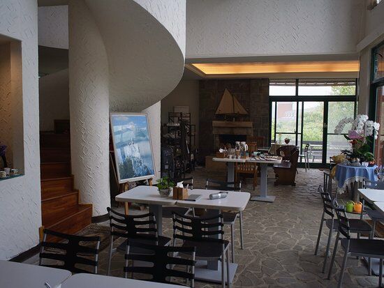 Reading Cafe