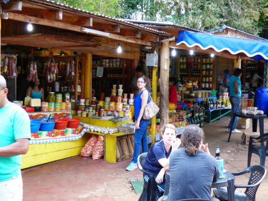 Feirinha de Puerto Iguazú