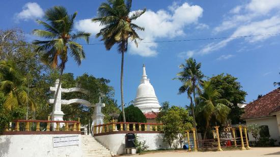 Naga Viharaya