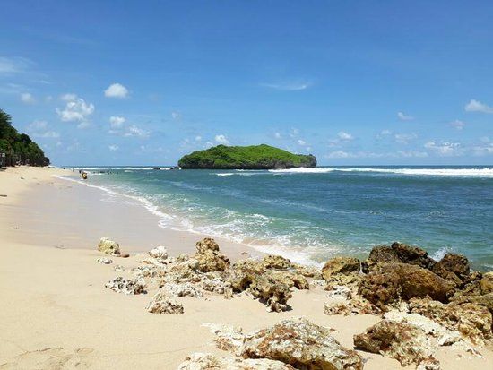 Sadranan Beach