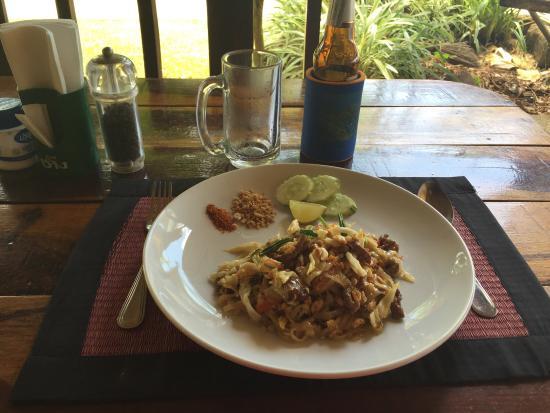 Chom Talay Beach Club