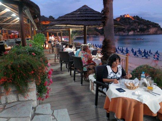 Vekios Tavern