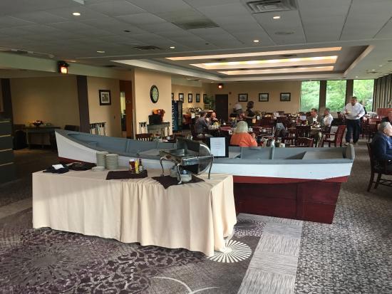 Isaac's Restaurant & Pub