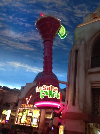 La Salsa Fresh Mexican Grill