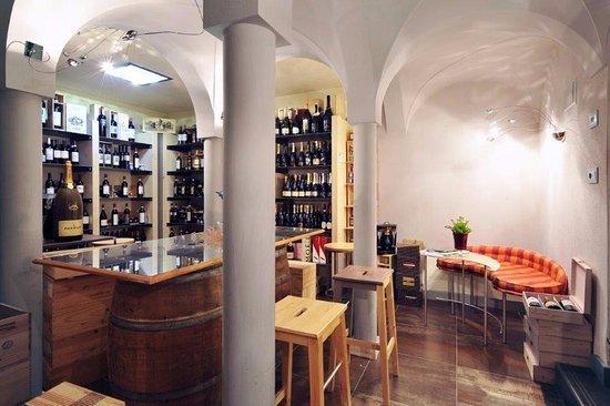 Vino & Co