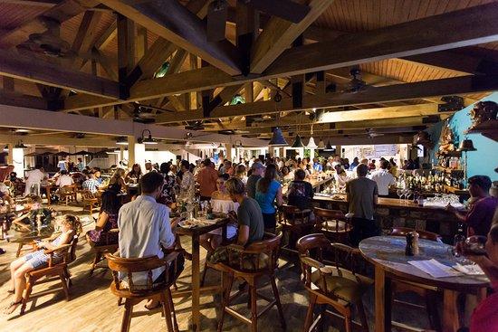 Hungry Marlin Bar & Restaurant