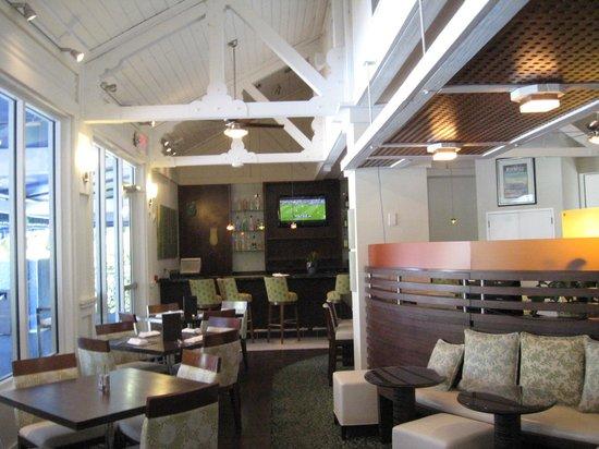 Coral Crab Café