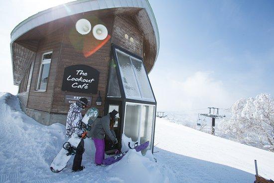 The Lookout Café