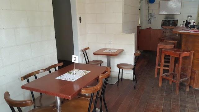 De Clay Oven