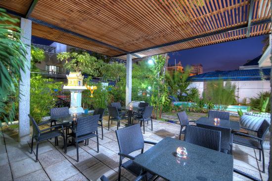 PRASATs Bar & Restaurant