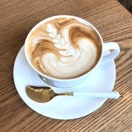 Akakura Cafe