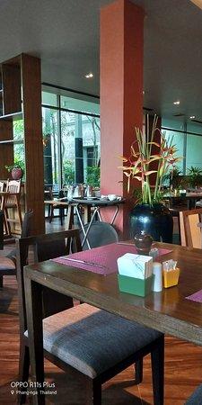 Manathai Khao Lak
