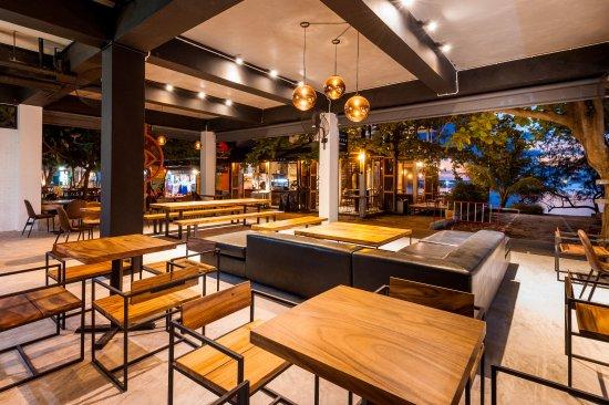 Savage Restaurant