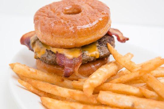 Brooks Gourmet Burgers and Dogs