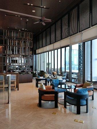 Grand Lounge