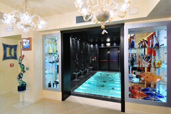 New Murano Gallery