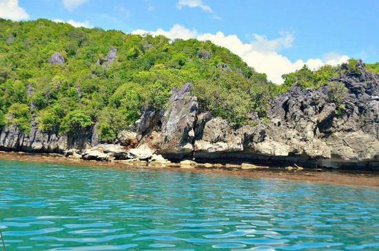Minalahos Island