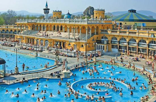 Thermes Széchenyi