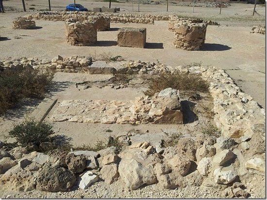 Ad Diraz Temple