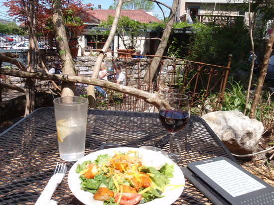 Blue Moon Cafe