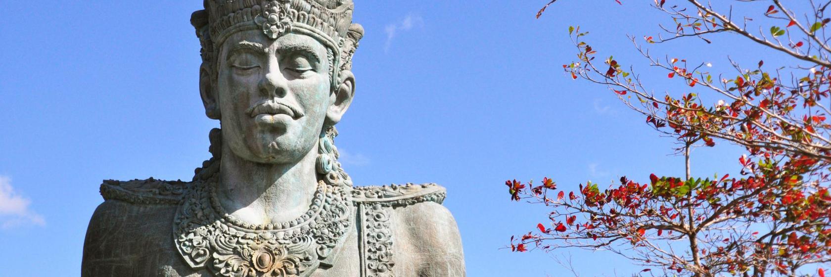 Garuda Wisnu Kencana statue