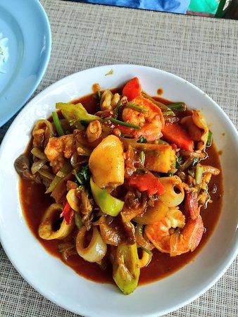 Tukta Thai Food