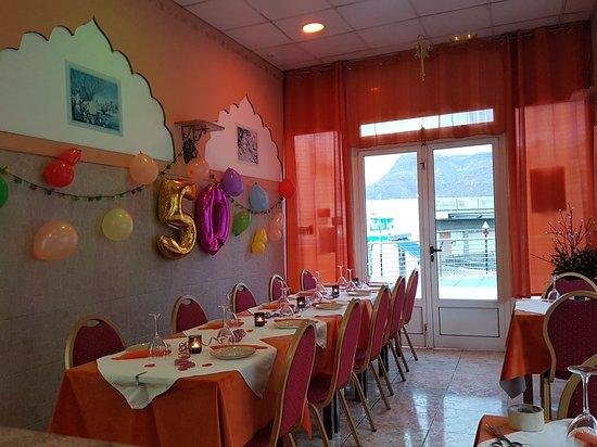 Taj Tandoori