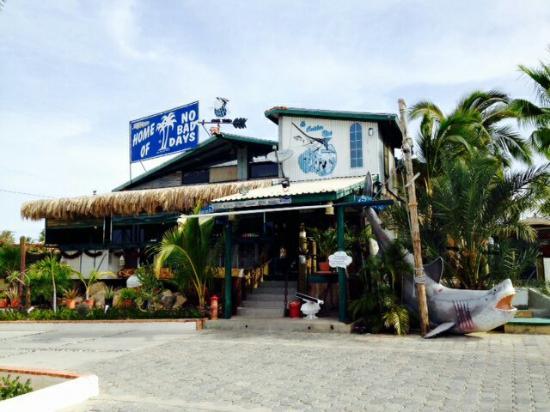 latitude22 Roadhouse