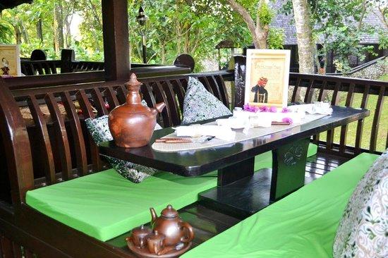 Bale Bengong Authentic Sundanese Cuisine