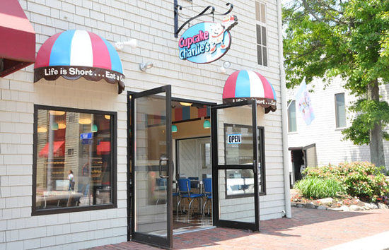 Cupcake Charlie's