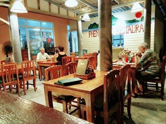 Phen Thai Restaurant
