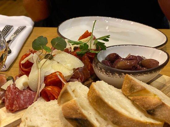 Sapori Bistro