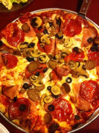 Louie G's Pizza