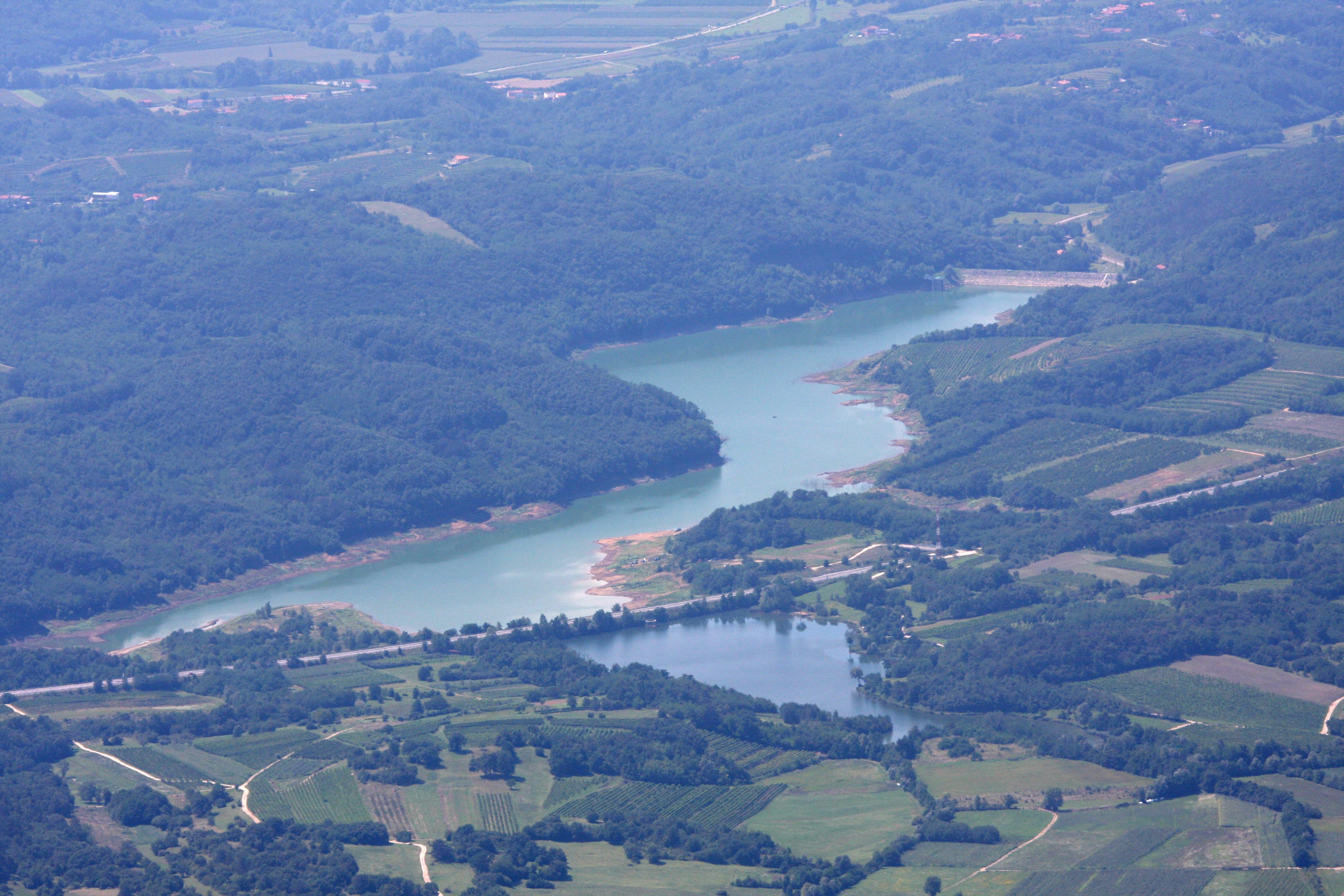 Lake Vogrsko