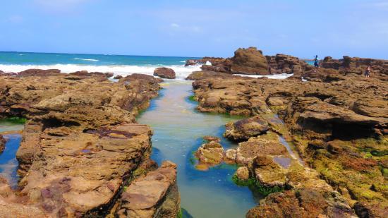 Caves Beach
