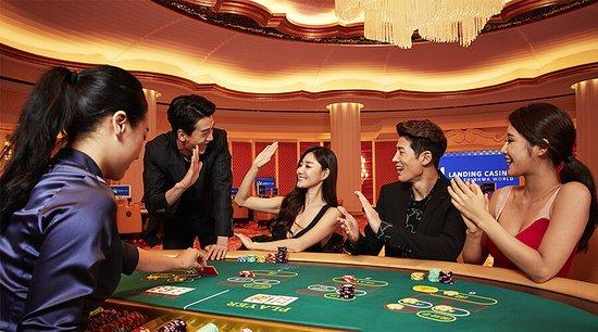 Landing Casino