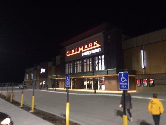 Cinemark Altoona and XD