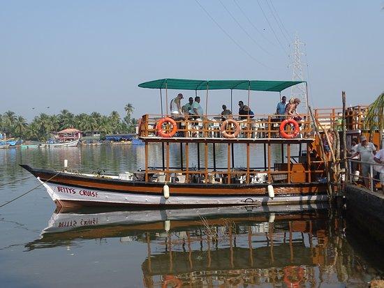 Betty's Place Boat Trips