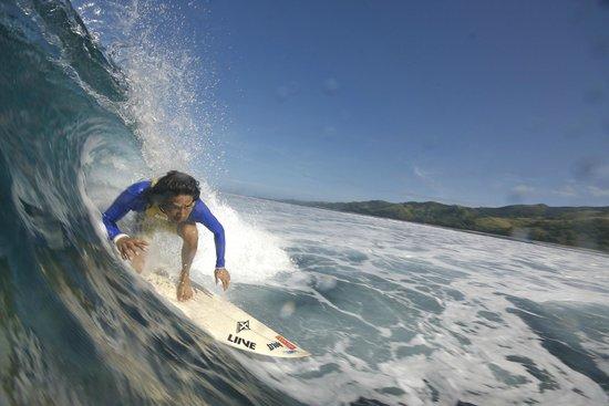 Fiji's Beach Cocomo Surf Camp