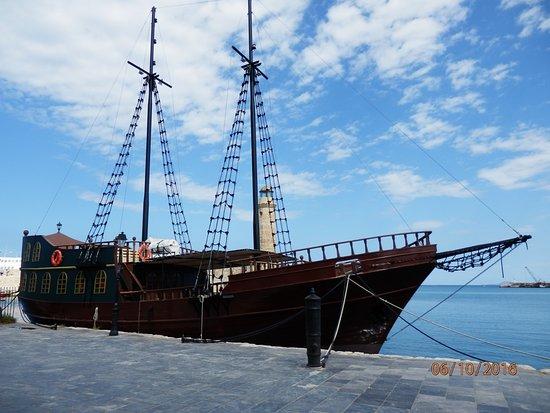 Paralia Panormos