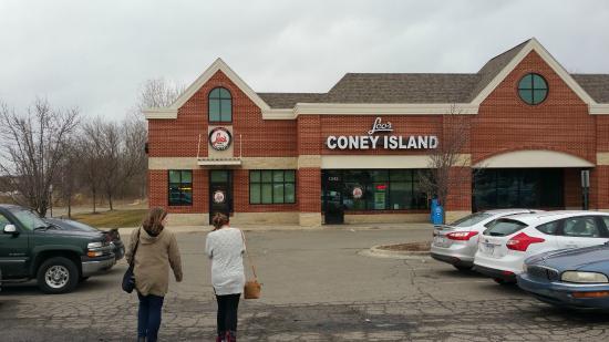 Leo's Coney Island