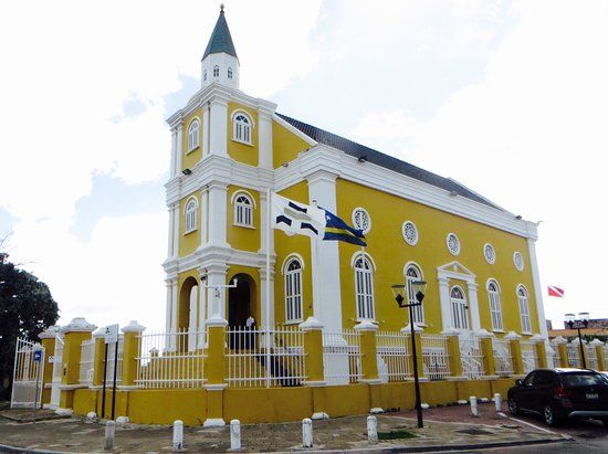 Catedral de la Reina del Santísimo Rosario
