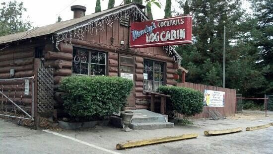 Monty's Log Cabin