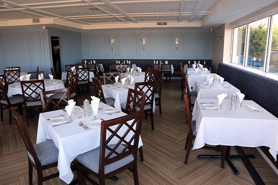Pier House