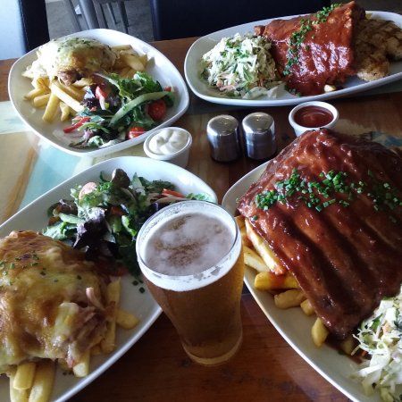 The Alex Bar and Grill