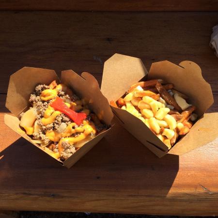 Smoke's Poutinerie