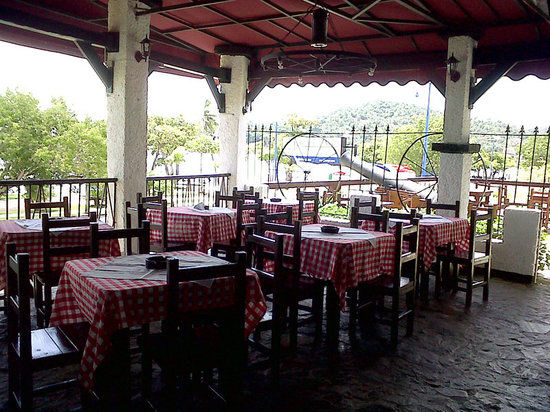 Taberna Mediterranea Bar Restaurant