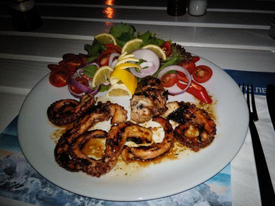 Cuba Bistro & Bar