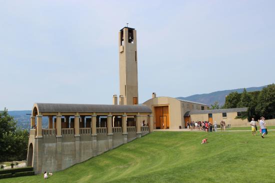 Mission Hill Winery